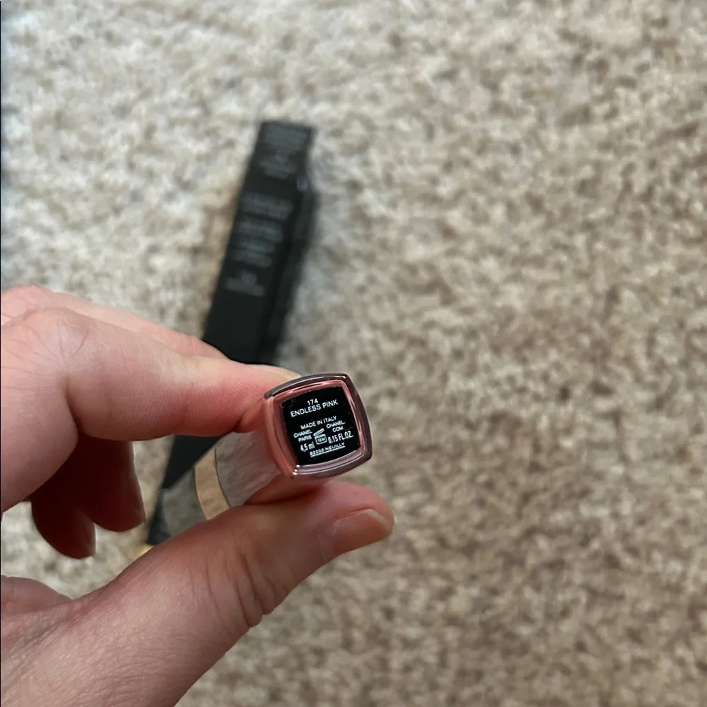 CHANEL Le Rouge Duo Ultra Tenue 174